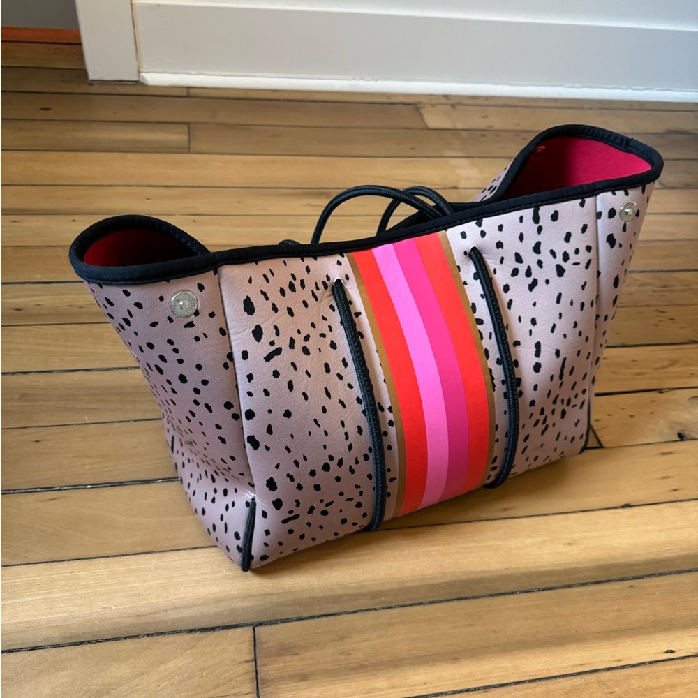 Taylor Gray Large Neoprene Tote Bag- Michelle